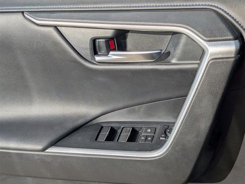 Used 2020 Toyota RAV4 XSE image 25