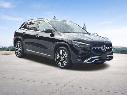 Used 2025 Mercedes-Benz GLA 250 image 30