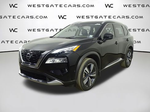 Used 2023 Nissan Rogue Platinum image 1