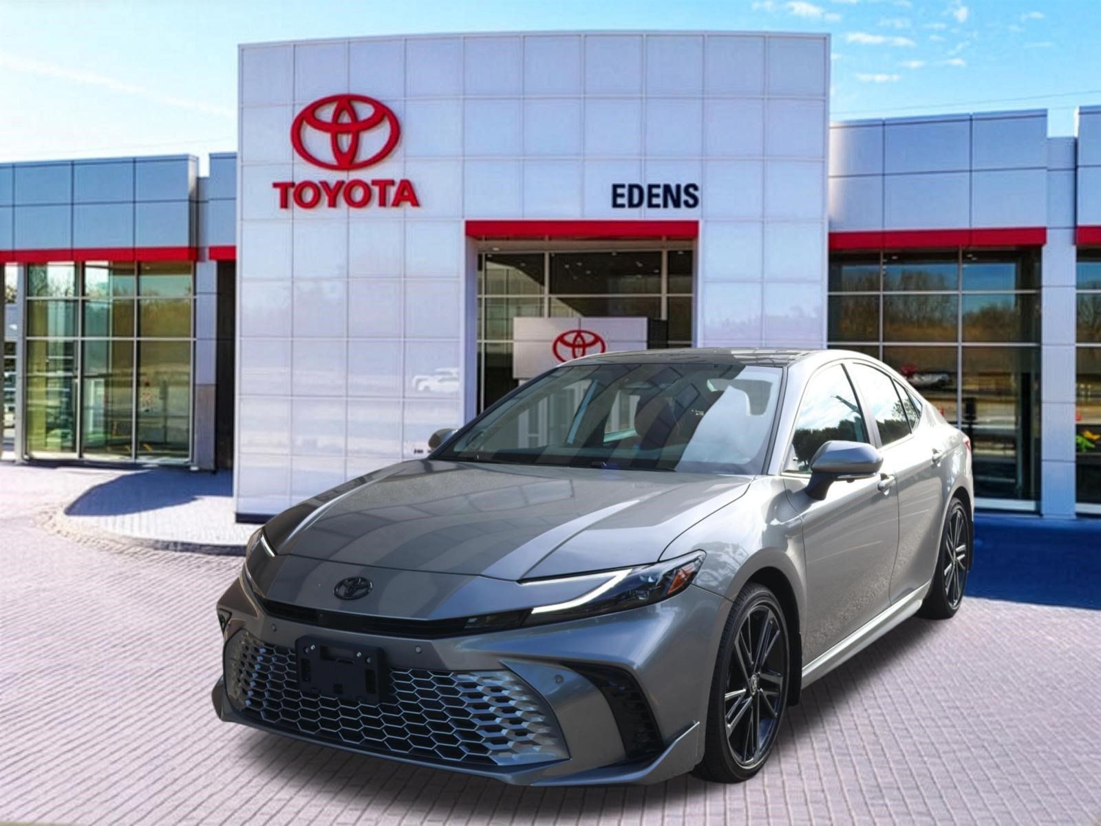 Used 2025 Toyota Camry XSE w/ Premium Plus Package AWD/4WD image 10