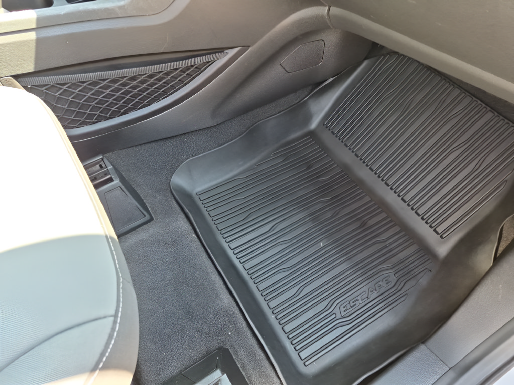 Used 2019 Ford Escape S FWD image 34