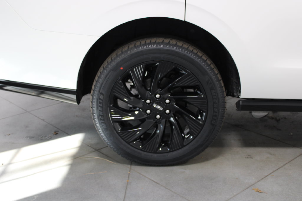 New 2026 Lincoln Navigator Reserve w/ Jet Appearance Package AWD/4WD image 12