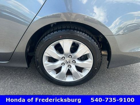 Used 2010 Honda Accord EX-L image 32