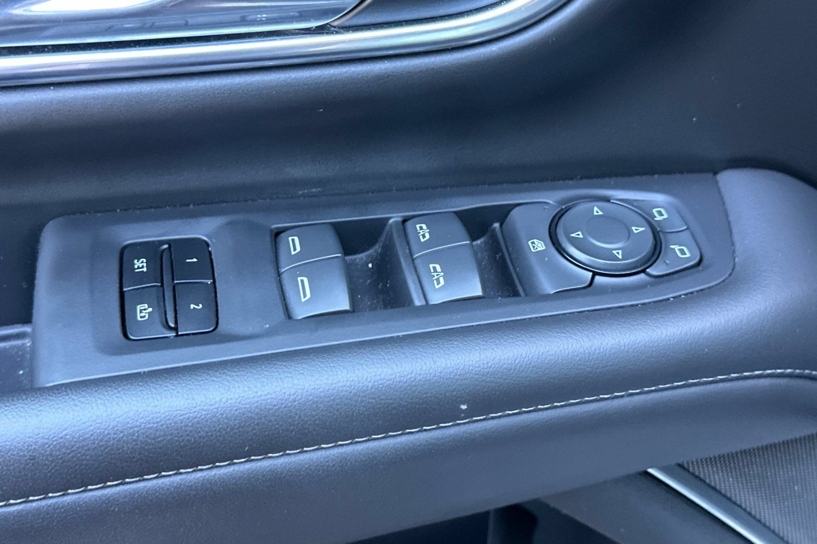 Used 2024 Chevrolet Tahoe Z71 AWD/4WD image 12