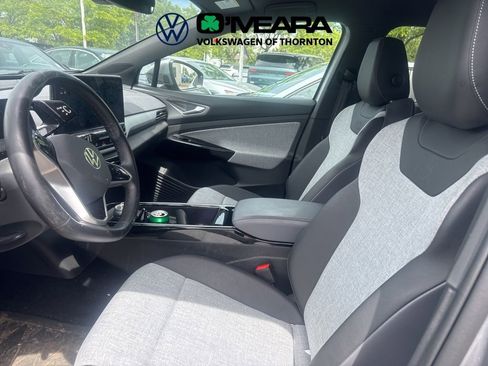 Used 2023 Volkswagen ID.4 Pro AWD/4WD image 5