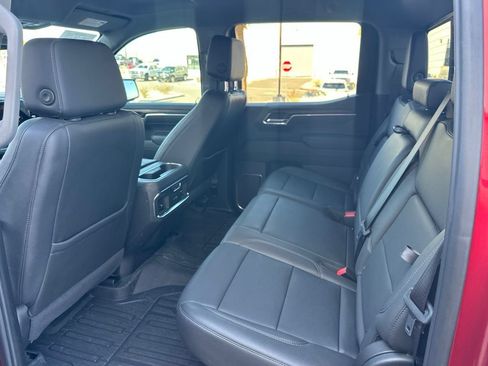 Used 2024 GMC Sierra 1500 SLT w/ SLT Premium Package AWD/4WD image 11