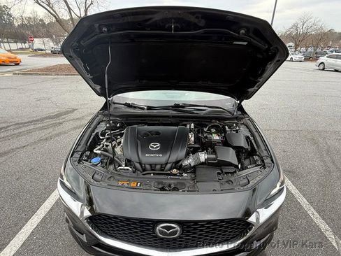 Used 2020 MAZDA MAZDA3 Sedan w/ Premium Package image 18