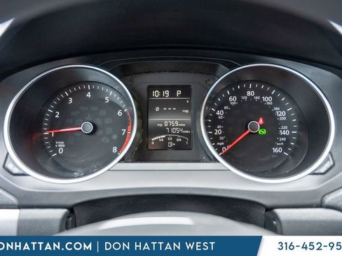 Used 2017 Volkswagen Jetta S image 7