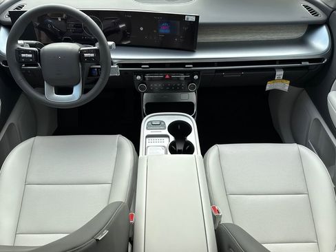 New 2026 Hyundai Ioniq 9 SEL AWD/4WD image 11