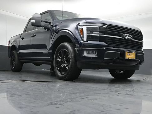 Certified 2025 Ford F150 Platinum w/ Equipment Group 702A High AWD/4WD image 38