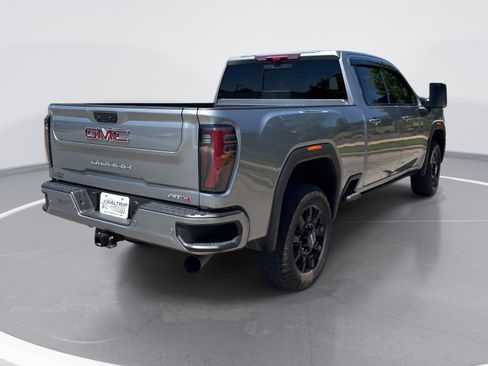 Used 2026 GMC Sierra 2500 AT4 w/ AT4 Premium Plus Package AWD/4WD image 8