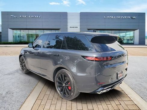 Certified 2025 Land Rover Range Rover Sport Dynamic SE AWD/4WD image 4