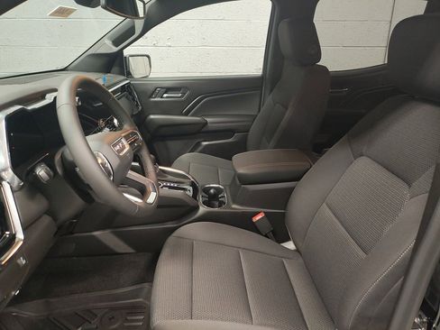 New 2026 GMC Canyon Elevation w/ Convenience Package image 22