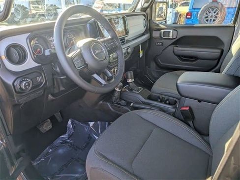 New 2026 Jeep Gladiator Sport image 9