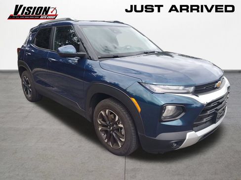 Used 2021 Chevrolet TrailBlazer LT w/ Convenience Package FWD image 7
