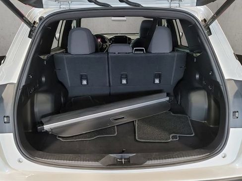 Used 2025 Subaru Forester Premium AWD/4WD image 41