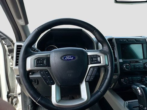 Used 2020 Ford F150 Lariat AWD/4WD image 14