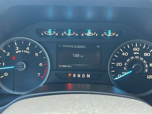 Used 2018 Ford F150 XLT w/ Equipment Group 302A Luxury RWD image 2