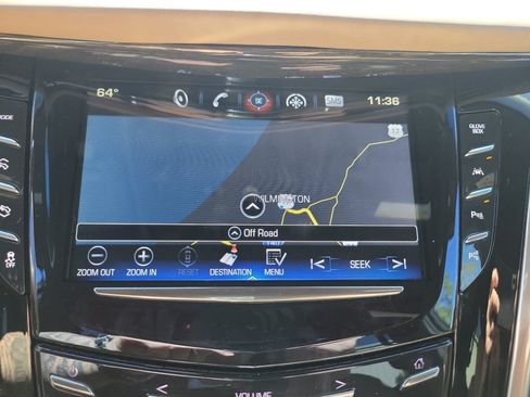 Used 2019 Cadillac Escalade Platinum AWD/4WD image 17