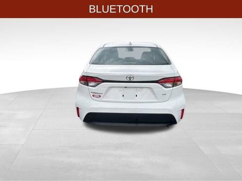 Used 2024 Toyota Corolla LE FWD image 6