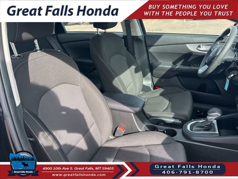 Used 2024 Kia Forte LXS image 30