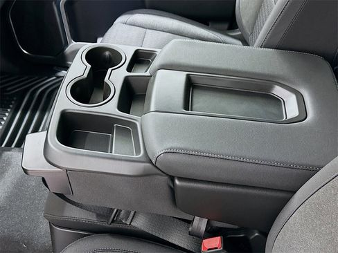 New 2026 GMC Sierra 1500 Elevation image 17