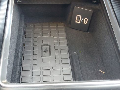 New 2026 Lincoln Corsair Premiere image 23