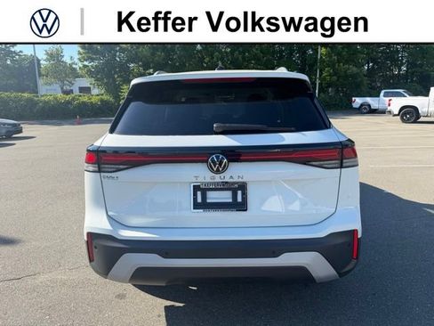 New 2026 Volkswagen Tiguan S FWD image 4