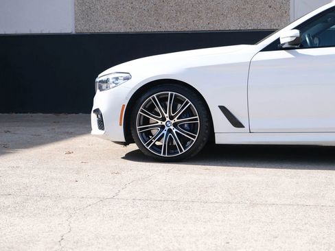 Used 2018 BMW 540i image 9