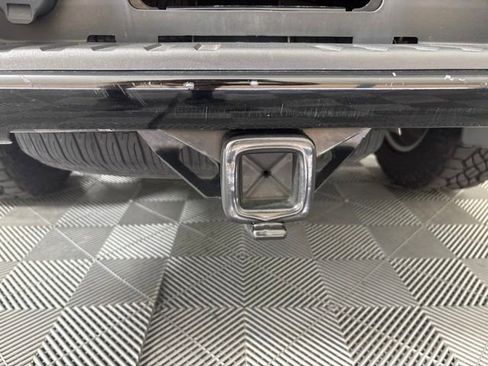 Used 2018 Chevrolet Colorado Z71 w/ Z71 Midnight Edition AWD/4WD image 42