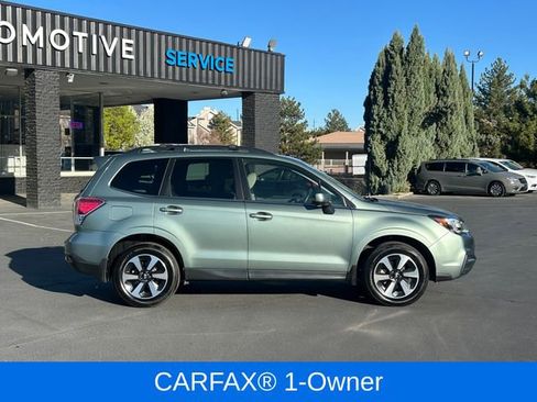 Used 2018 Subaru Forester 2.5i Limited AWD/4WD image 2