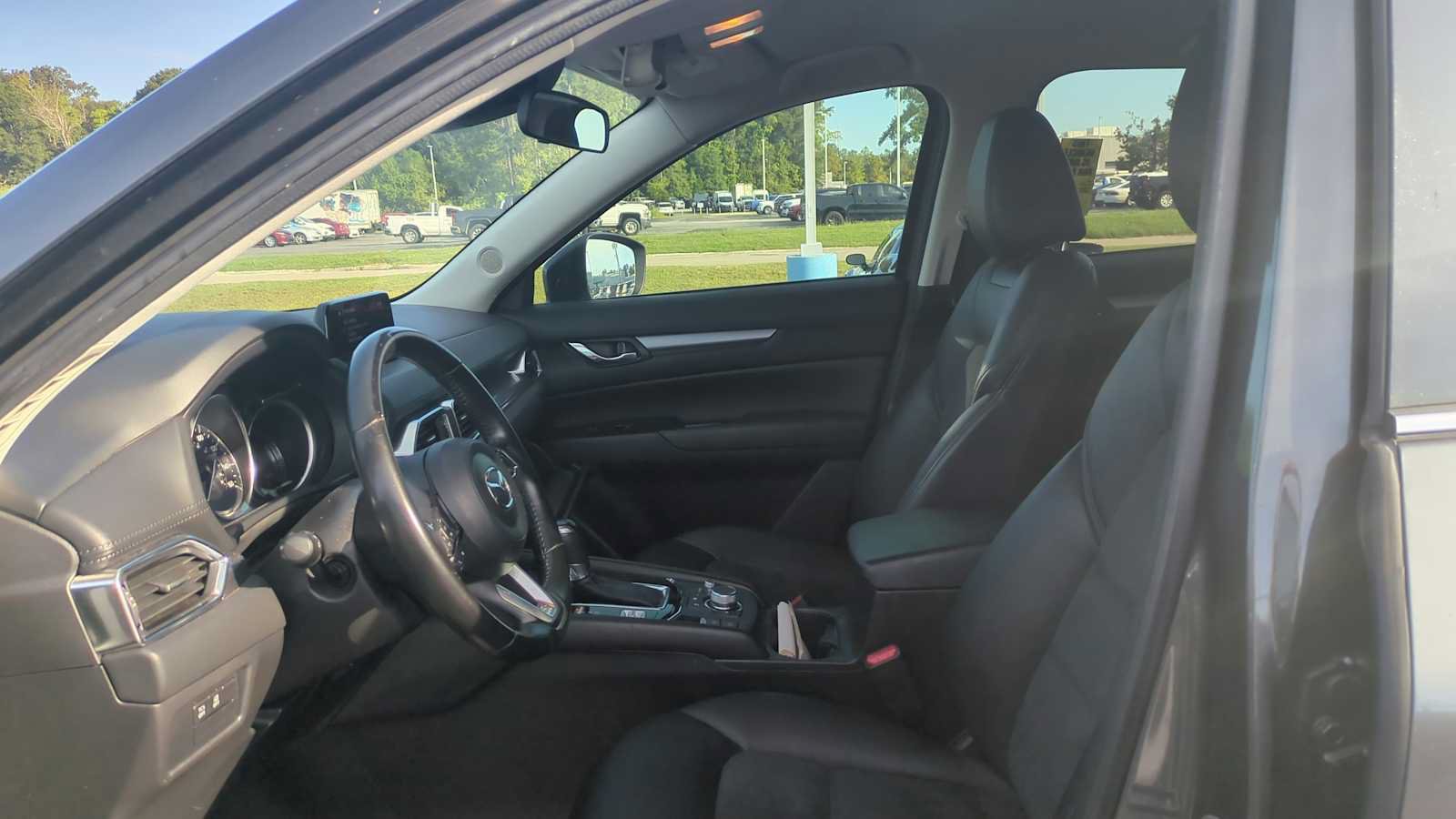 Used 2020 MAZDA CX-5 Touring FWD image 13