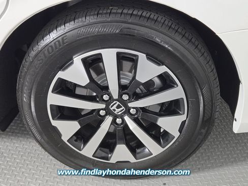 Certified 2026 Honda Odyssey EX-L image 10