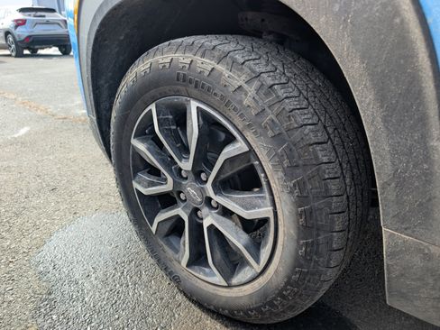 Used 2025 Chevrolet TrailBlazer ACTIV image 12