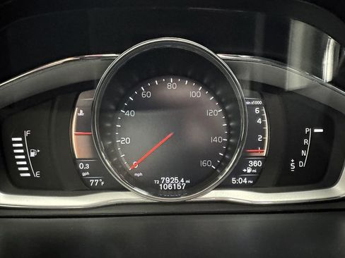 Used 2018 Volvo V60 T5 Cross Country w/ Convenience Package image 31