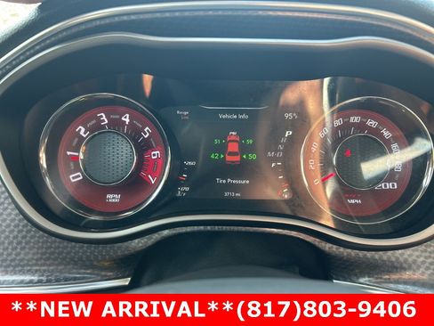 Used 2016 Dodge Challenger SRT Hellcat image 2