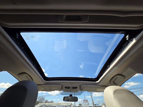 Used 2014 Subaru Forester 2.5i Limited image 38