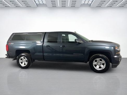 Used 2018 Chevrolet Silverado 1500 LT w/ All Star Edition AWD/4WD image 2