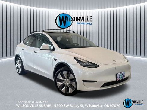 Used 2020 Tesla Model Y Long Range AWD/4WD image 1