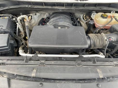 Used 2022 Chevrolet Suburban RST w/ Luxury Package image 24