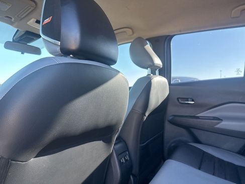 Used 2023 Nissan Kicks SR w/ SR Premium Package image 21