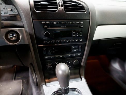 Used 2002 Ford Thunderbird RWD image 25