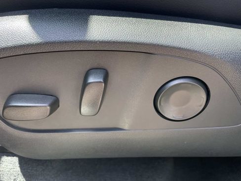 Used 2026 Buick Enclave Preferred FWD image 22