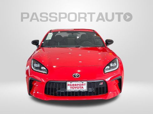 New 2026 Toyota GR86 Premium w/ Performance Package RWD image 3