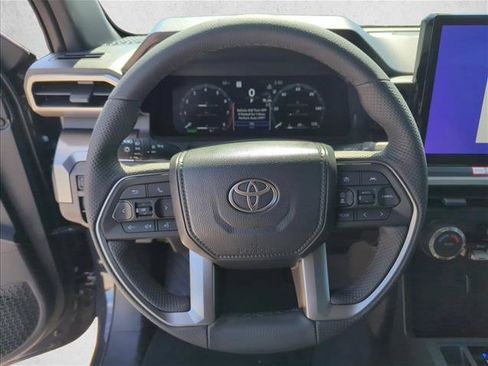 Certified 2026 Toyota Tacoma TRD Off-Road AWD/4WD image 13