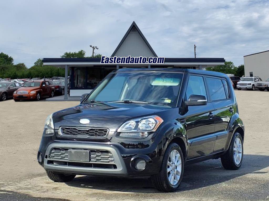 Used 2013 Kia Soul + FWD image 1