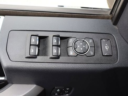 Used 2022 Ford F350 Platinum image 28