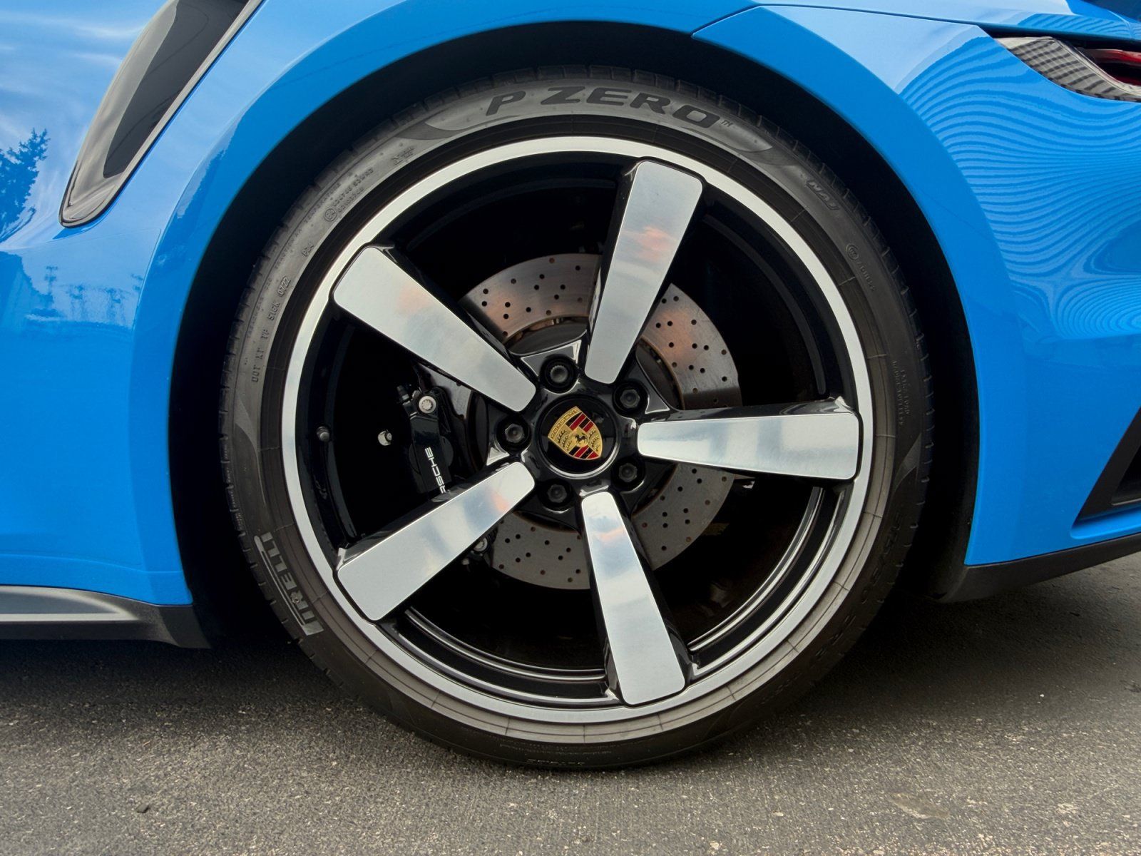 Certified 2022 Porsche 911 Turbo AWD/4WD image 10