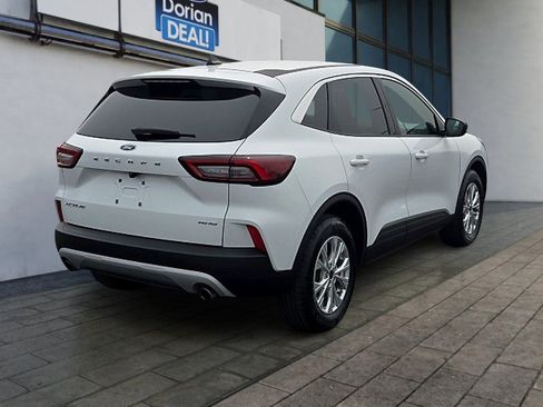 Certified 2023 Ford Escape Active AWD/4WD image 3