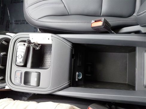 New 2025 Ford Mustang Mach-E Premium image 37